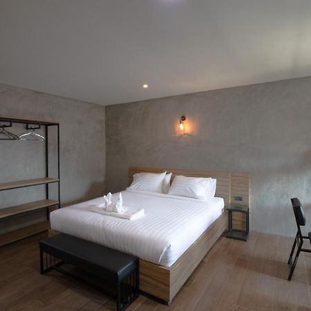 Rabbit Hotel Phimai Экстерьер фото