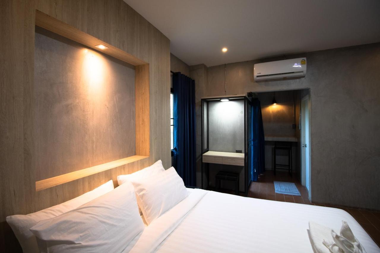 Rabbit Hotel Phimai Экстерьер фото