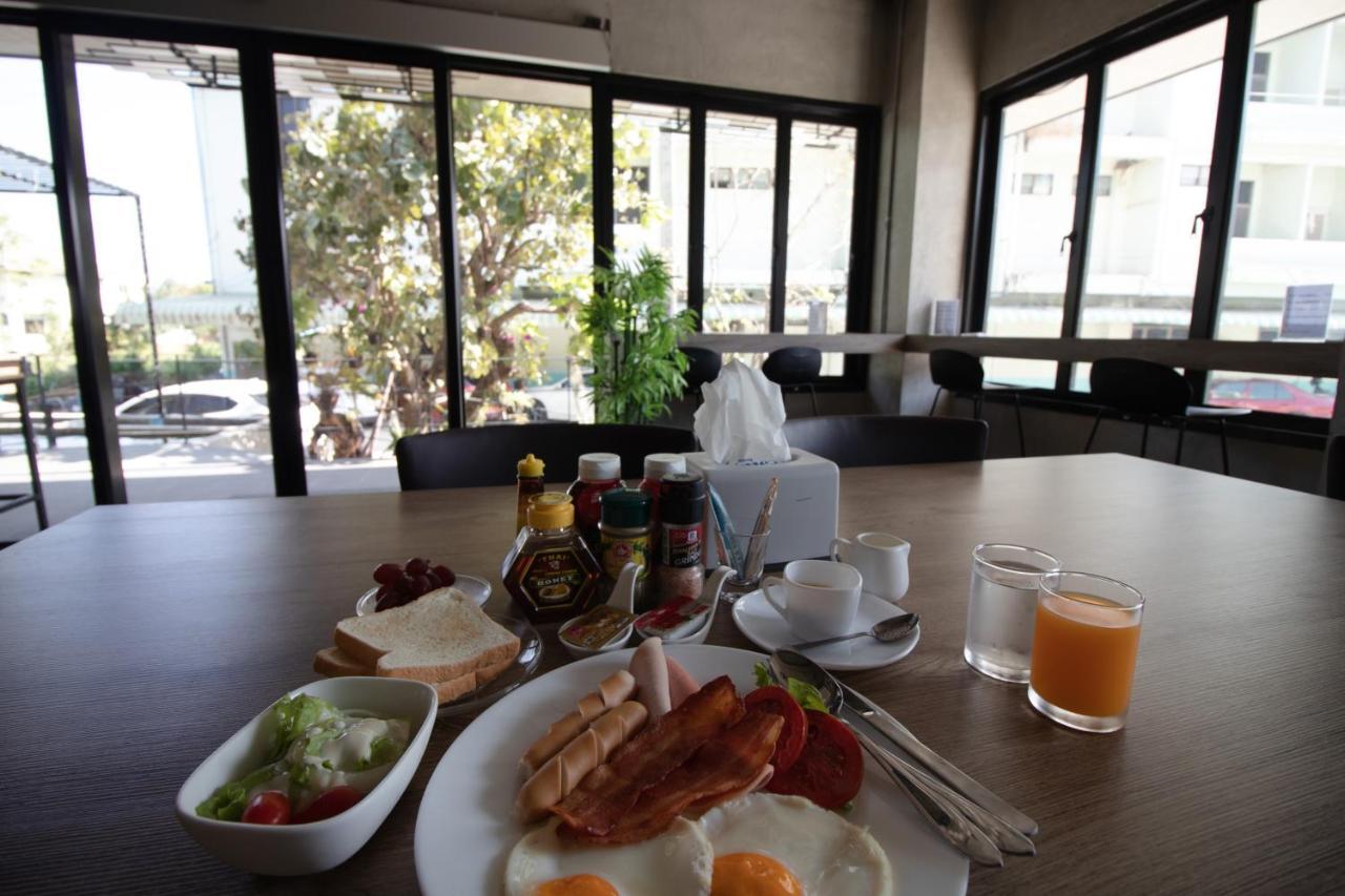 Rabbit Hotel Phimai Экстерьер фото