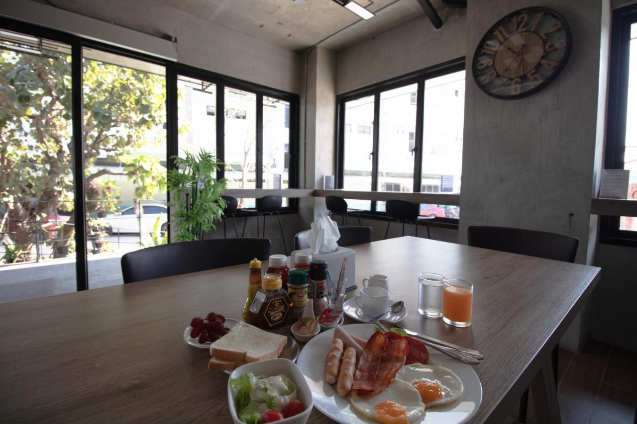 Rabbit Hotel Phimai Экстерьер фото